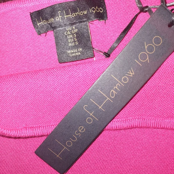 House Of Harlow 1960 One Shoulder Asymmetrical Knit Crop Top - Picture 5 of 6